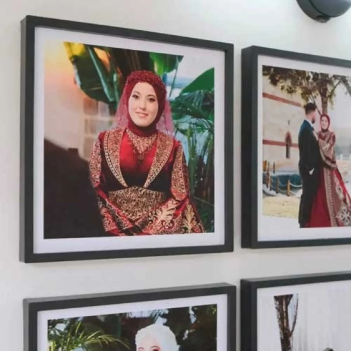 Tak Çıkar Fotoğraflı Çerçeve Siyah - Aplik Hediye